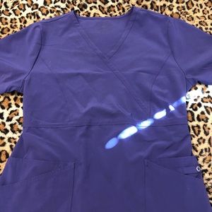 WOMENS large scrub top